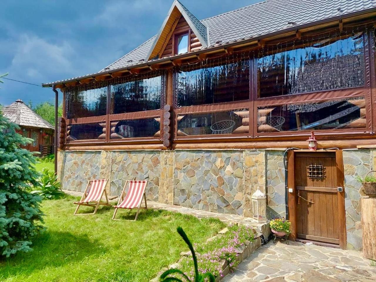 Apartment Lavanda окремий з каміном