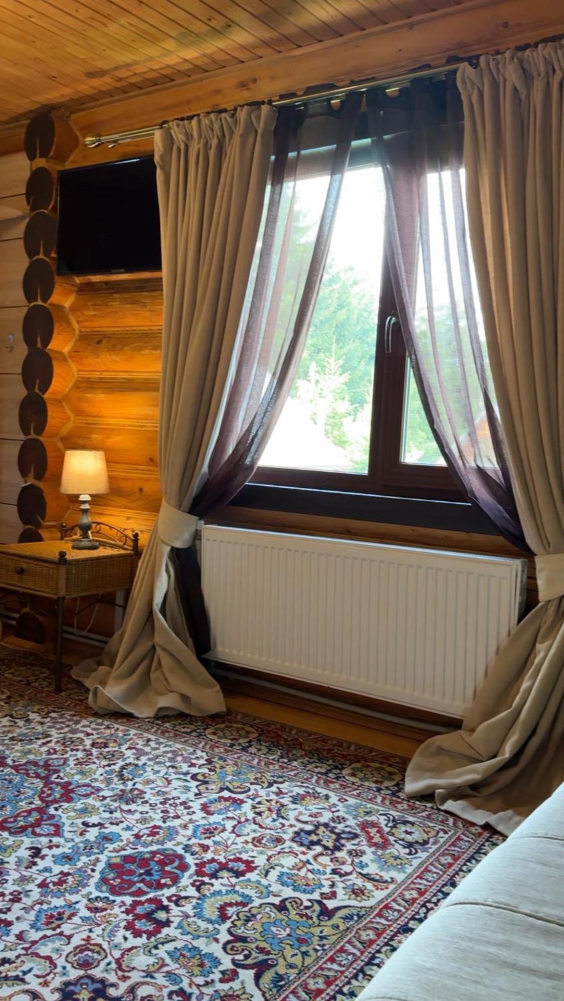 Lavanda окремий з каміном Apartment *