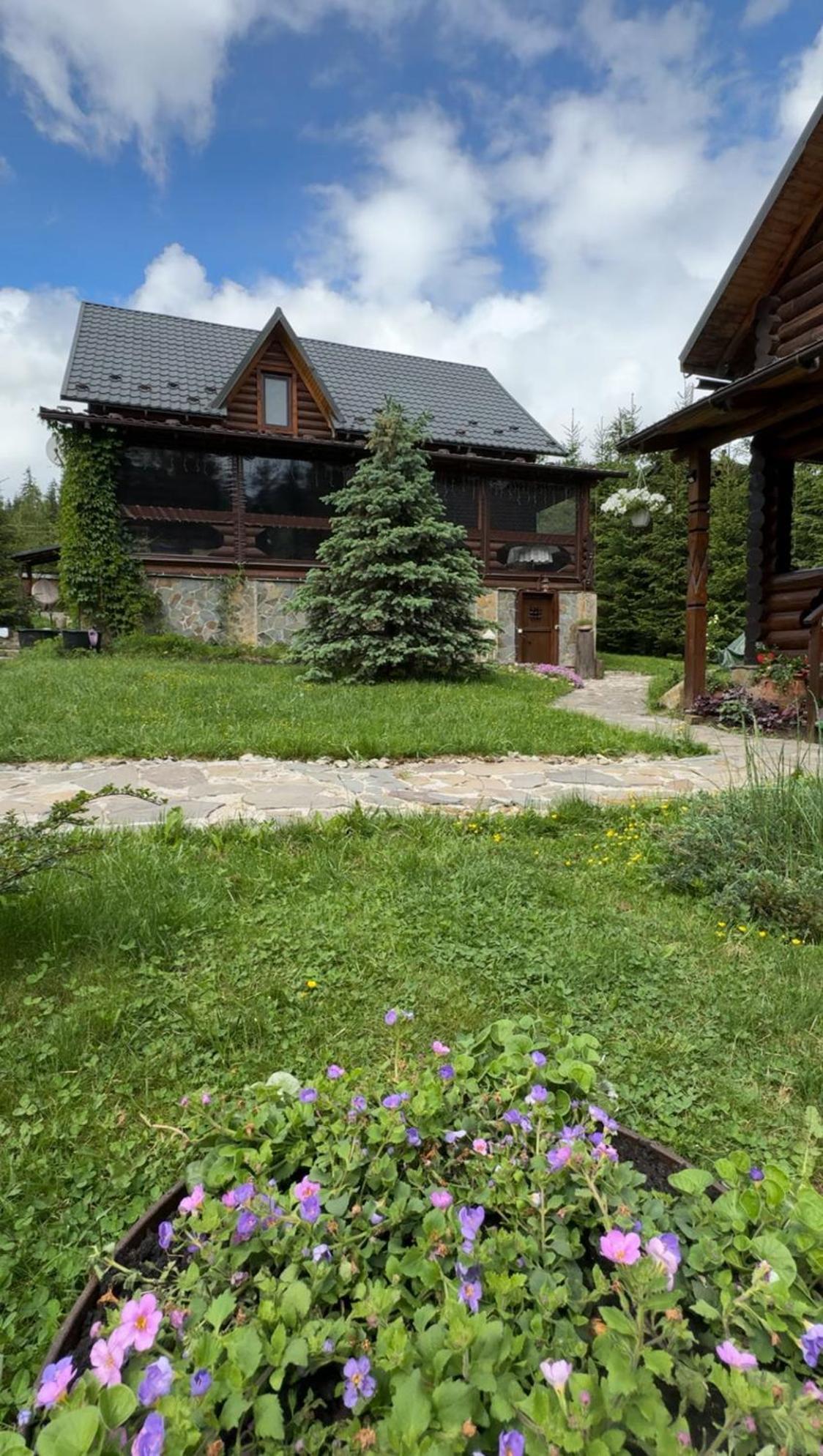 Lavanda окремий з каміном Apartment